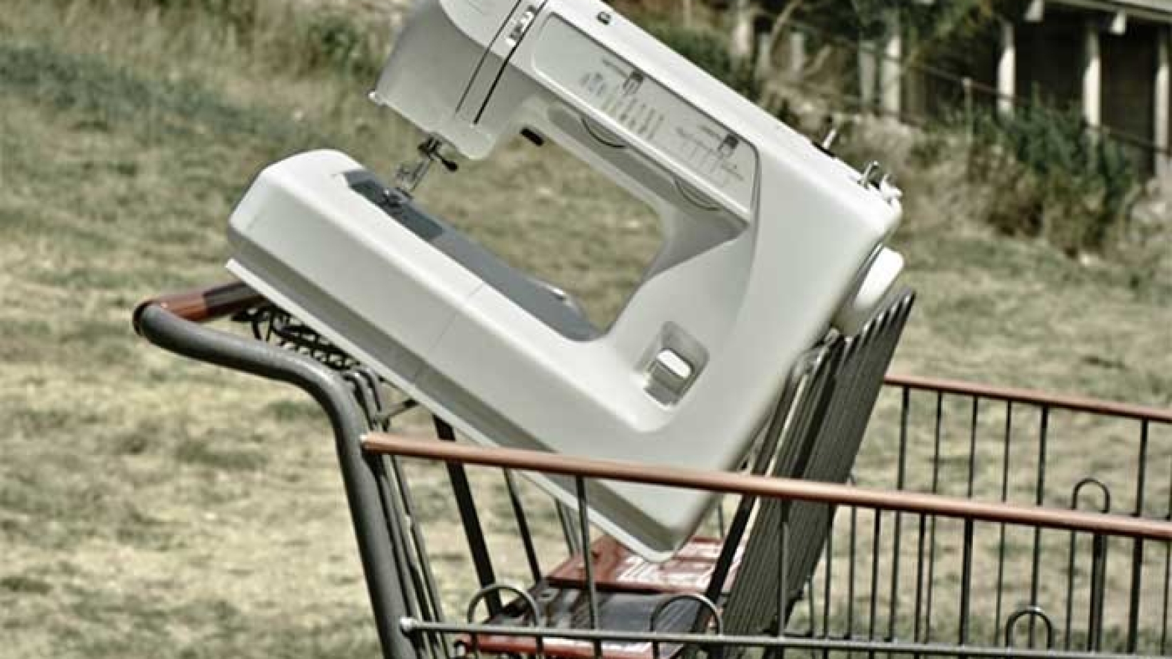 sewing-machine-v1